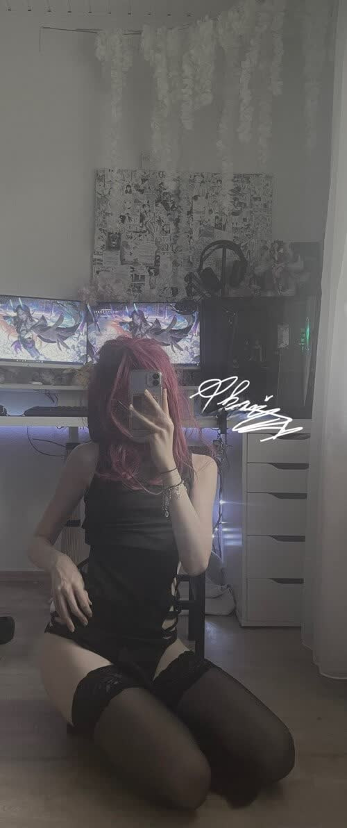 Sybilla Violet - zdjęcie 3