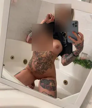 Arianna Amber - zdjęcie 1