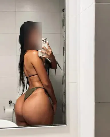 Adrianna Rose - zdjęcie 1